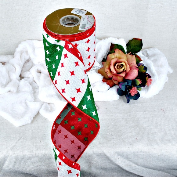 Nwt beautiful designer Arty Red green white big check/dots jacquard - Picture 2 of 6